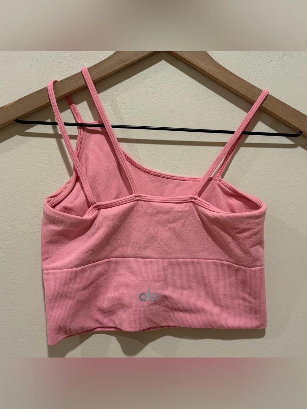 Alo Yoga Offset Seamless Longline Bralette in Macaroon Light Pink - Women’s XS
